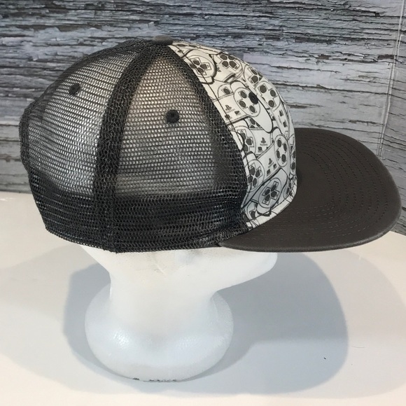 PlayStation Multi Controller Snapback Trucker Cap Hat Rare - Picture 2 of 7